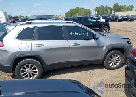 2019 Jeep Cherokee Latitude 4X4 from USA, damaged, VIN 1C4PJMCB6KD121076